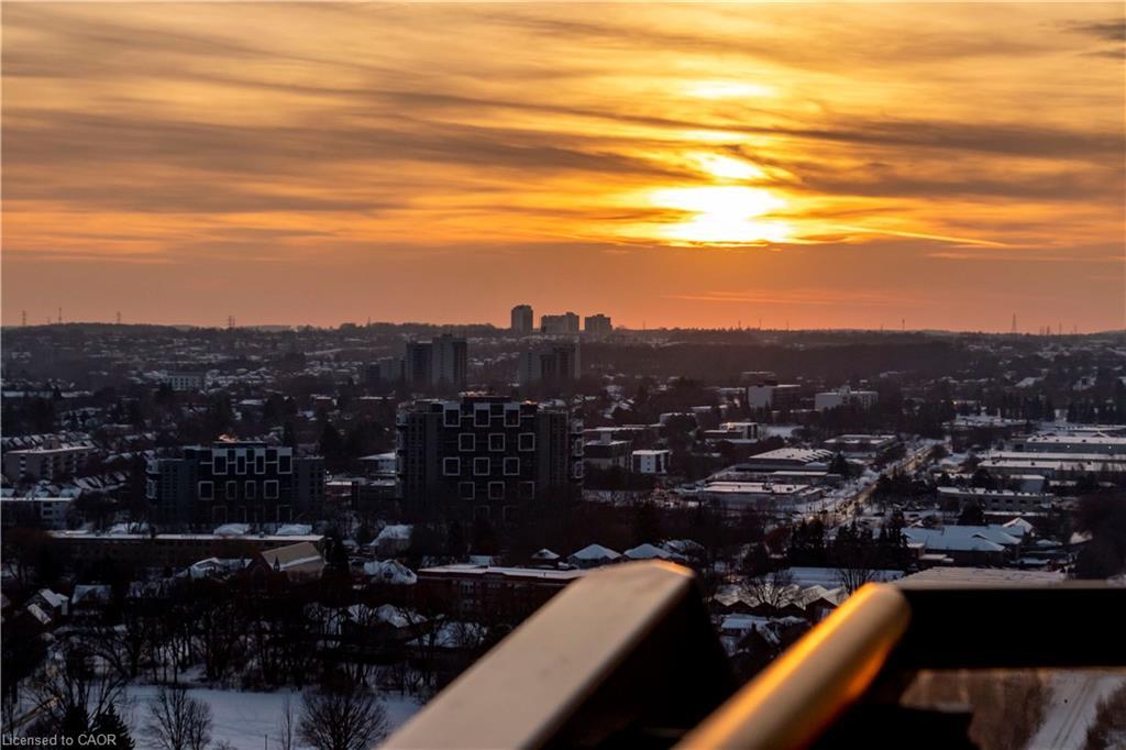 2302-25 Wellington Street S, Kitchener, ON - Outdoor With View
