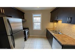 406-1544 King Street E Hamilton, ON L8K 1S9
