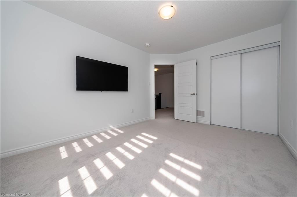 558 Kennedy Circle W, Milton, ON - Indoor