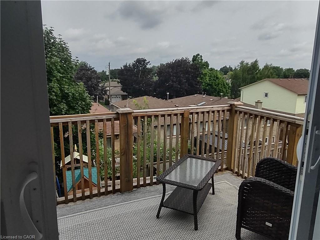 68 Napoli Drive, Hamilton, ON - Outdoor With Deck Patio Veranda With Exterior