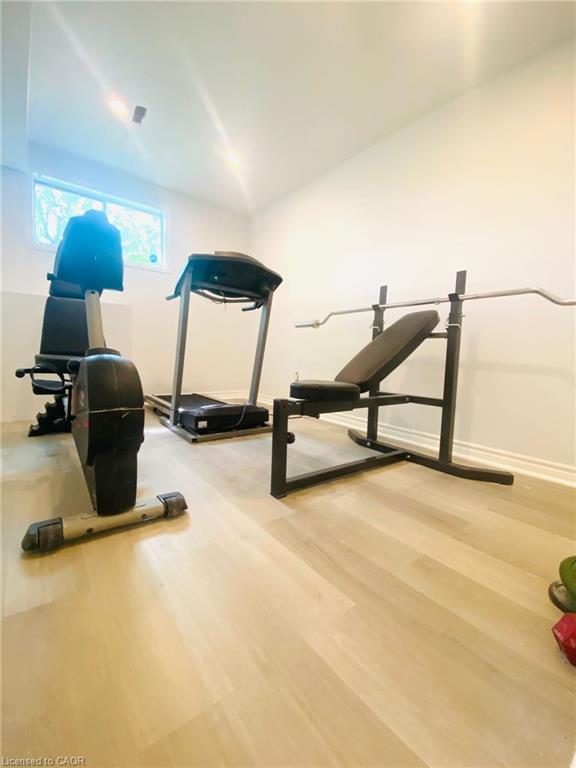 68 Napoli Drive, Hamilton, ON - Indoor Photo Showing Gym Room