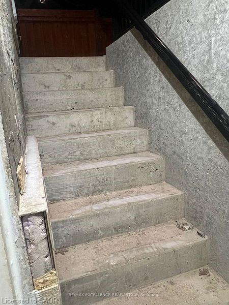 Basment-1 Banks Drive, Brampton, ON - Photo Showing Other Room