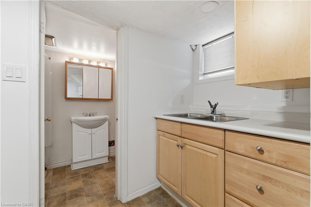 1 (Basement)-503 Victoria Street N, Kitchener, ON - Indoor Photo Showing Kitchen With Double Sink
