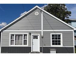 18 Quarry Street Haldimand, ON N0A 1H0