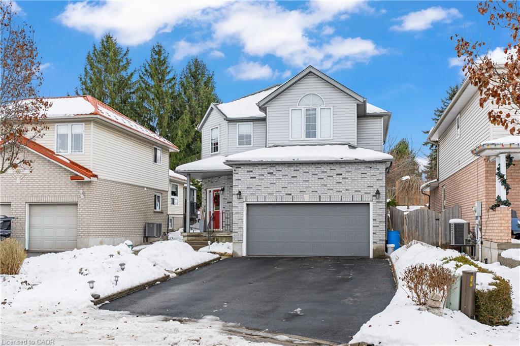44 Dineen Court, Kitchener, ON - Outdoor With Facade