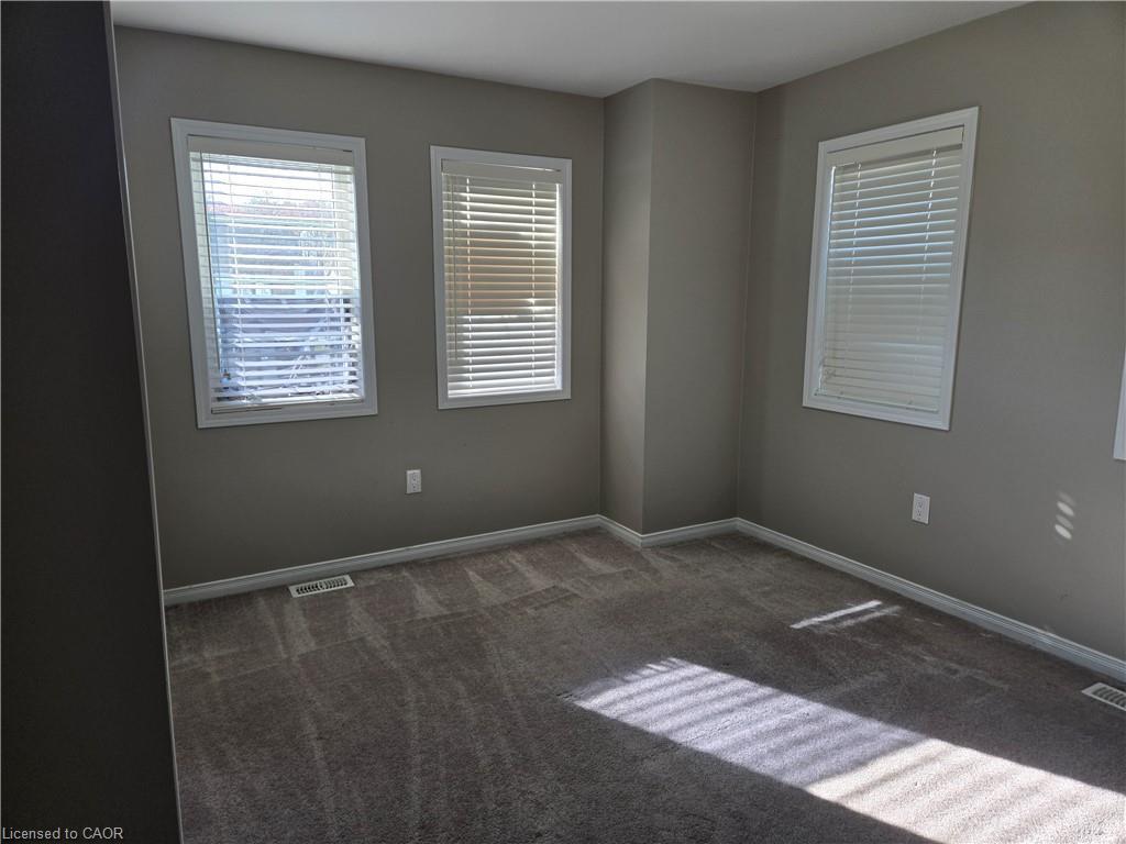 31 Cactus Crescent, Stoney Creek, ON - Indoor Photo Showing Other Room