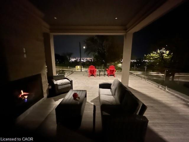 68 Mountain Brow Boulevard, Hamilton, ON - Indoor With Fireplace