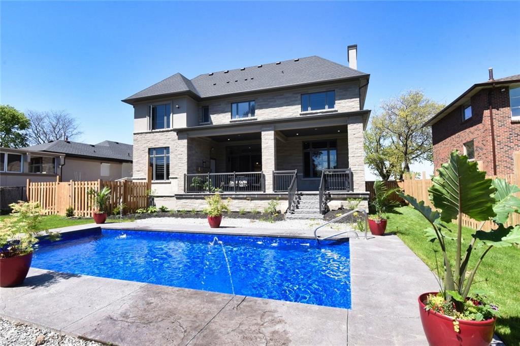 68 Mountain Brow Boulevard, Hamilton, ON - Outdoor With In Ground Pool With Deck Patio Veranda
