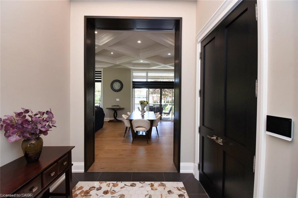 68 Mountain Brow Boulevard, Hamilton, ON - Indoor Photo Showing Other Room