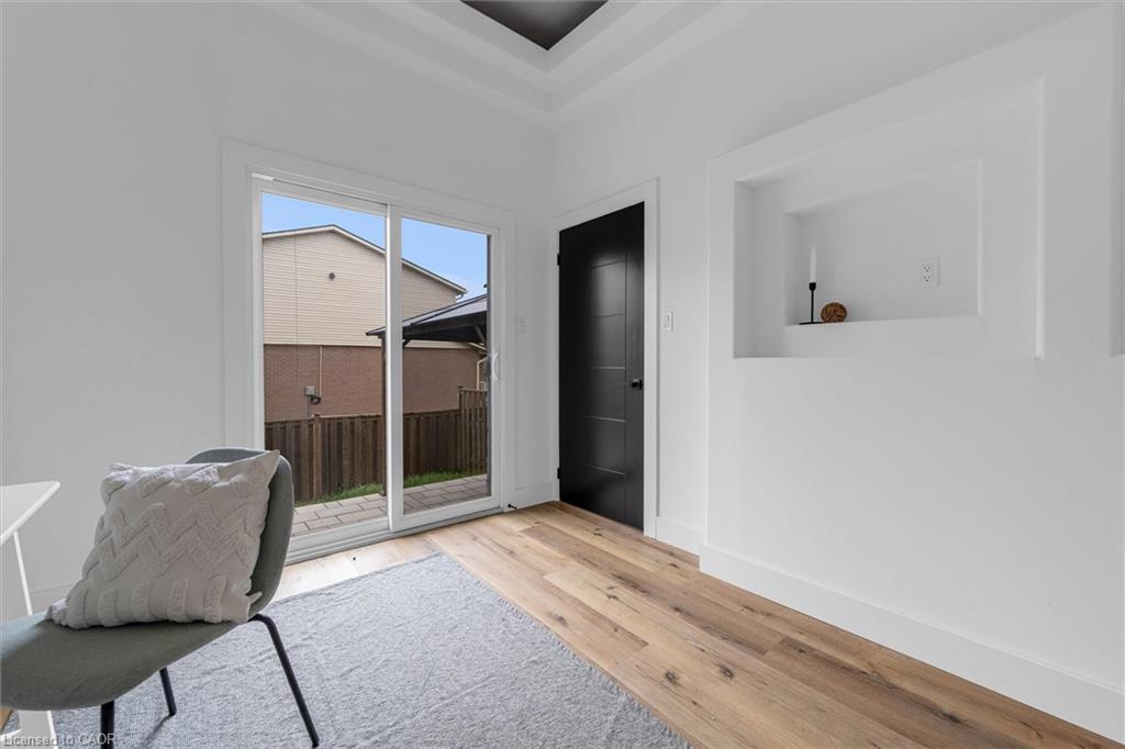 10-1255 Upper Gage Avenue, Hamilton, ON - Indoor Photo Showing Other Room
