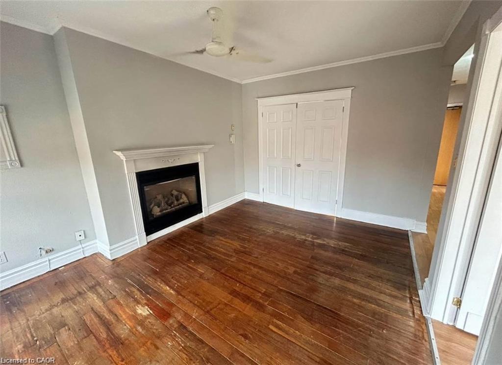 5-144 Locke Street S, Hamilton, ON - Indoor With Fireplace