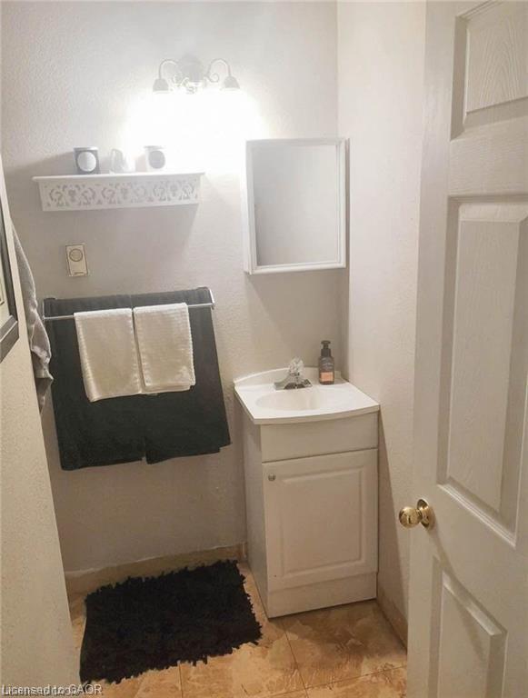 5-144 Locke Street S, Hamilton, ON - Indoor Photo Showing Other Room