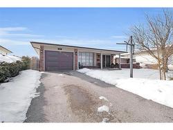 17 Locust Crescent London, ON N6E 2K1