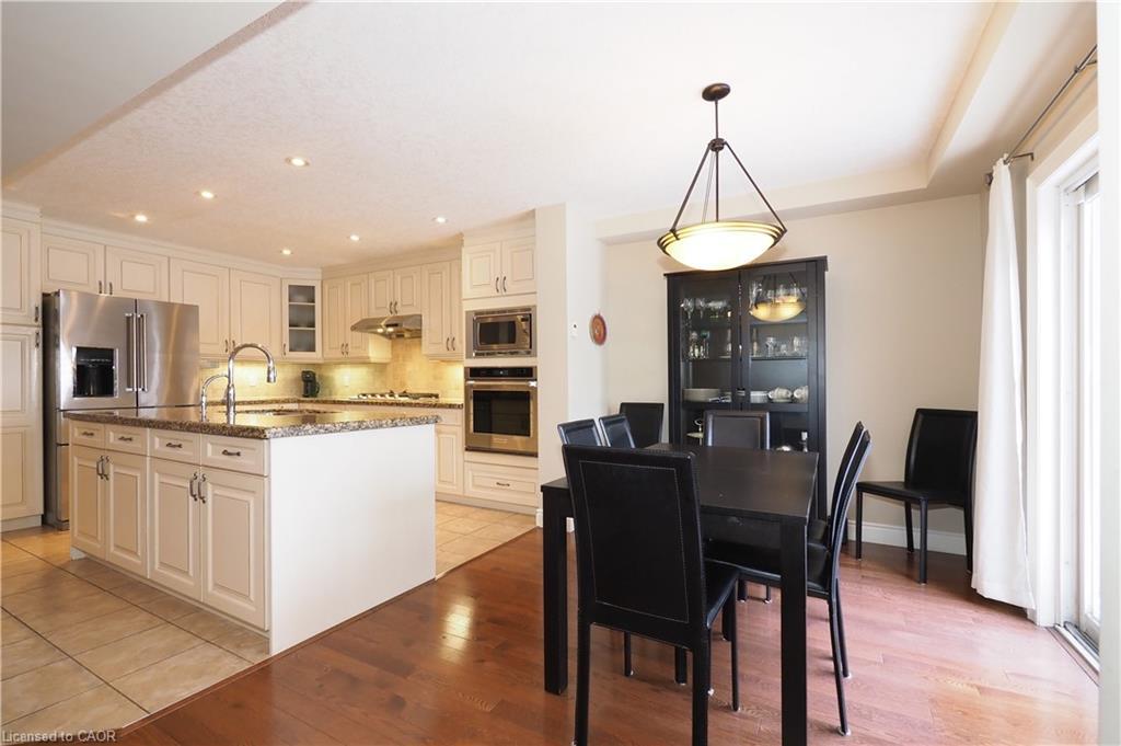 33 Huck Crescent, Kitchener, ON - Indoor