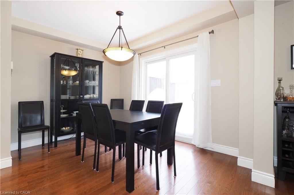 33 Huck Crescent, Kitchener, ON - Indoor Photo Showing Dining Room