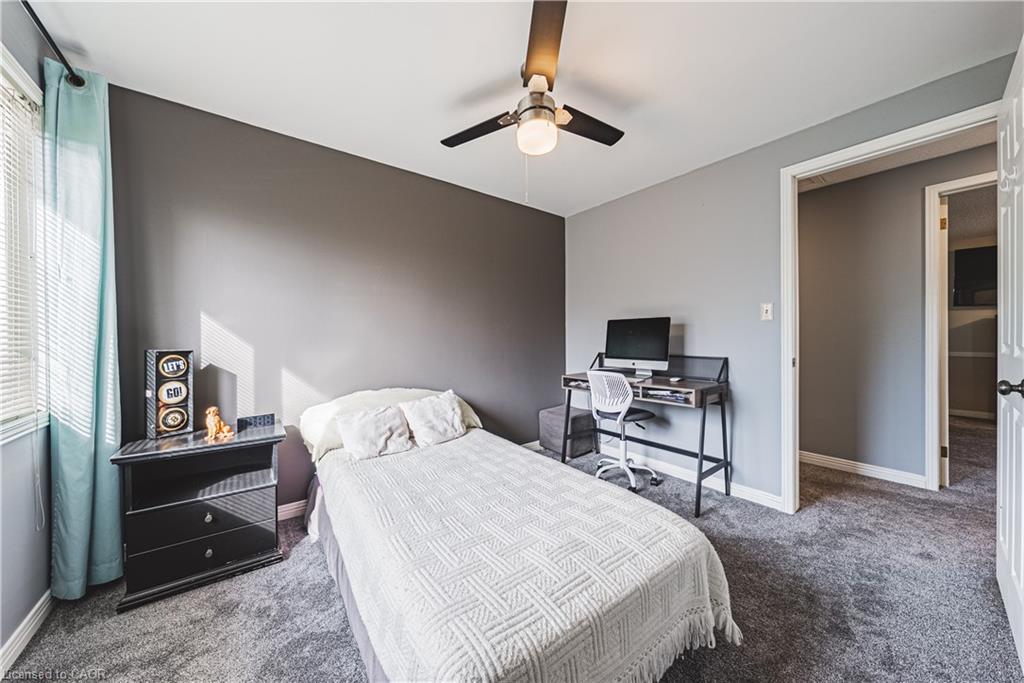 5 Bing Crescent, Stoney Creek, ON - Indoor Photo Showing Bedroom