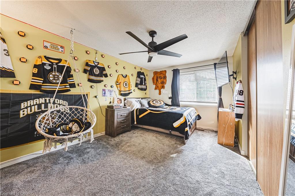5 Bing Crescent, Stoney Creek, ON - Indoor Photo Showing Bedroom