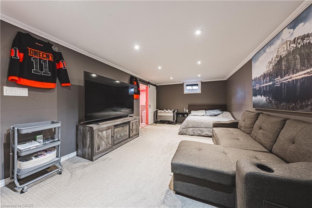 5 Bing Crescent, Stoney Creek, ON - Indoor