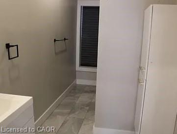 1-500 Main Street, Hamilton, ON - Indoor Photo Showing Other Room