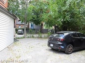 1-500 Main Street, Hamilton, ON - Outdoor