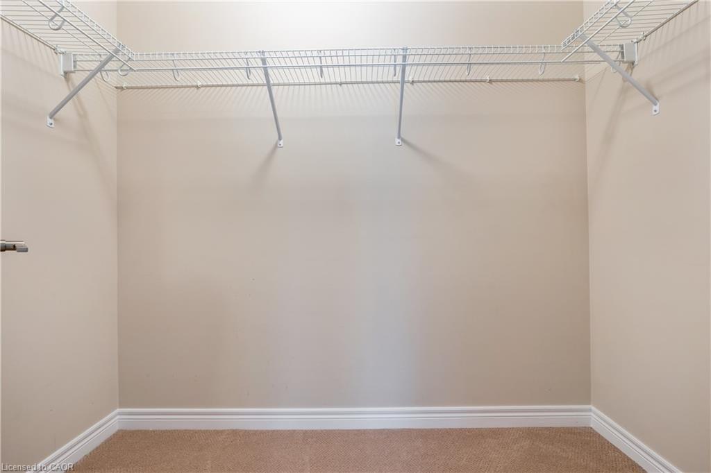 27 Waterview Lane, Grimsby, ON - Indoor With Storage