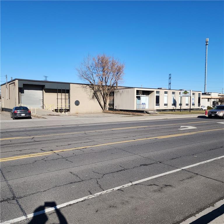 821 Woodward Avenue, Hamilton, ON