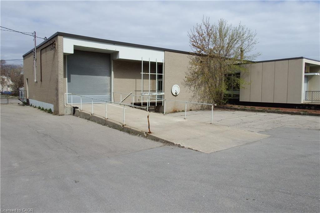 821 Woodward Avenue, Hamilton, ON