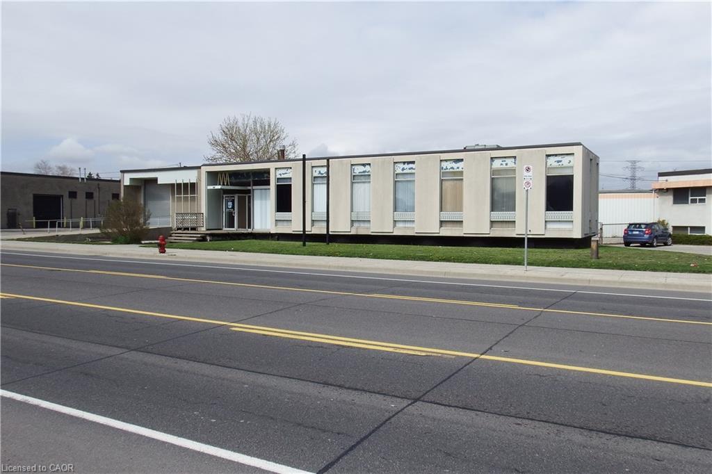 821 Woodward Avenue, Hamilton, ON