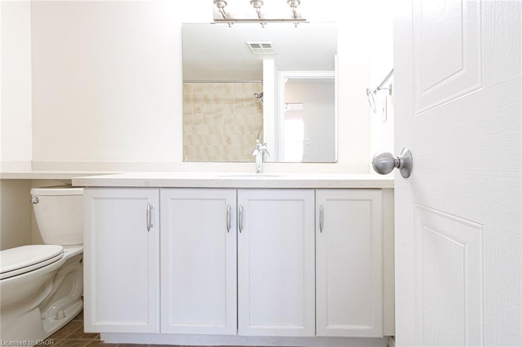 1914-1270 Maple Crossing Boulevard, Burlington, ON - Indoor