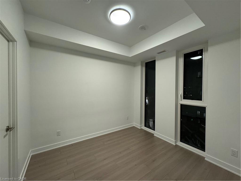 907-25 Wellington Street S, Kitchener, ON - Indoor Photo Showing Other Room