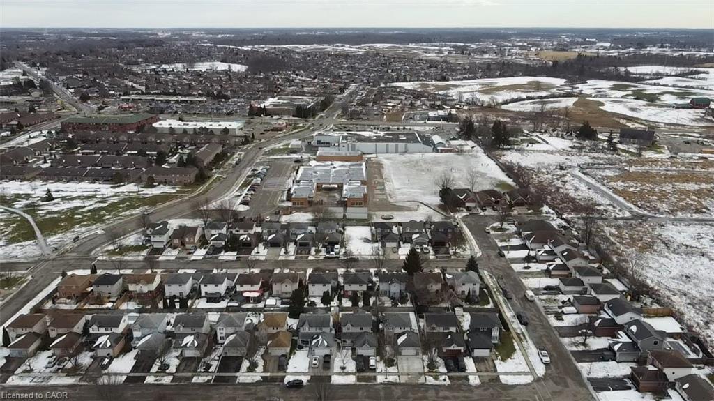 233 Kinross Street, Caledonia, ON