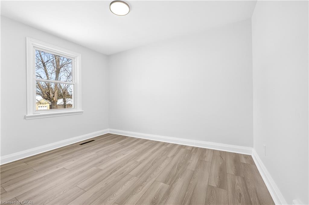 1-37 Kennedy Avenue, Hamilton, ON - Indoor Photo Showing Other Room