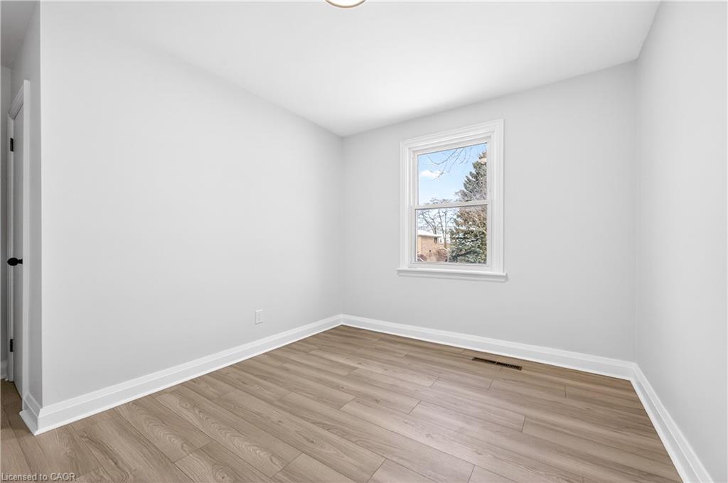 1-37 Kennedy Avenue, Hamilton, ON - Indoor Photo Showing Other Room