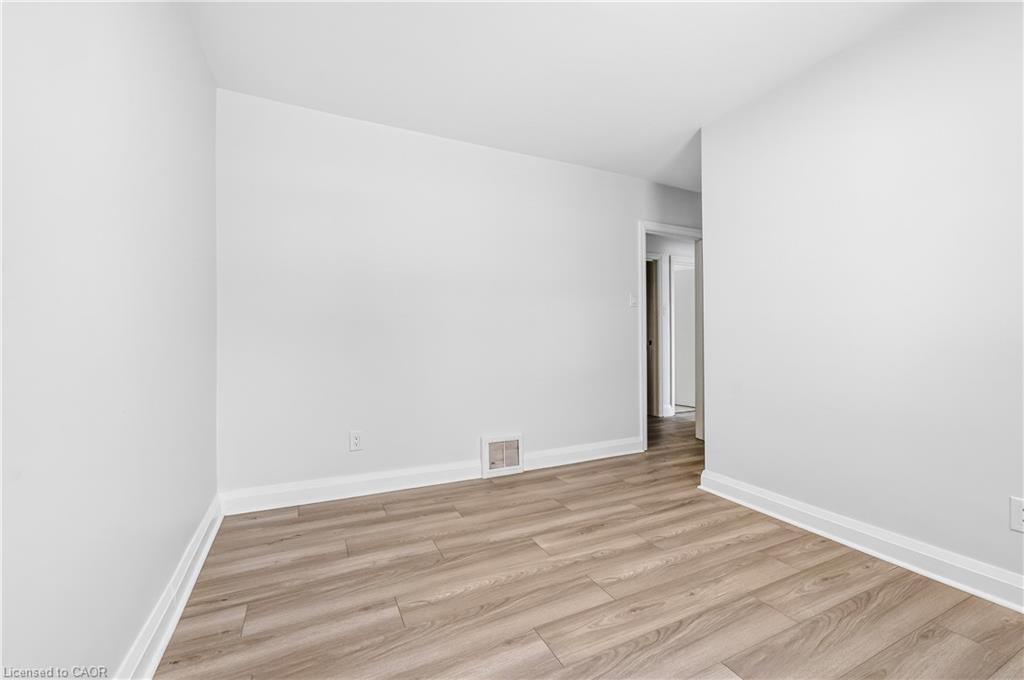1-37 Kennedy Avenue, Hamilton, ON - Indoor Photo Showing Other Room