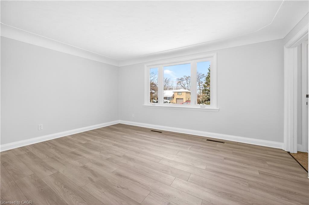 1-37 Kennedy Avenue, Hamilton, ON - Indoor Photo Showing Other Room