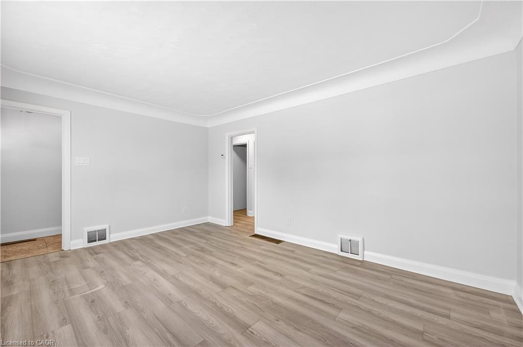 1-37 Kennedy Avenue, Hamilton, ON - Indoor Photo Showing Other Room