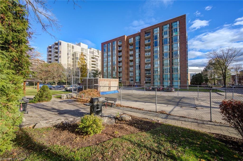 503-1225 North Shore Boulevard E, Burlington, ON - Outdoor