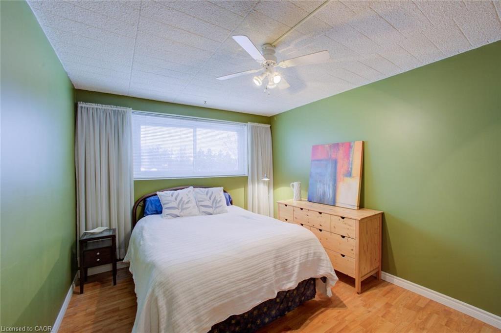 312-80 Breckenridge Drive, Kitchener, ON - Indoor Photo Showing Bedroom
