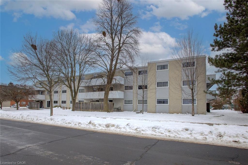 312-80 Breckenridge Drive, Kitchener, ON - Outdoor With Facade