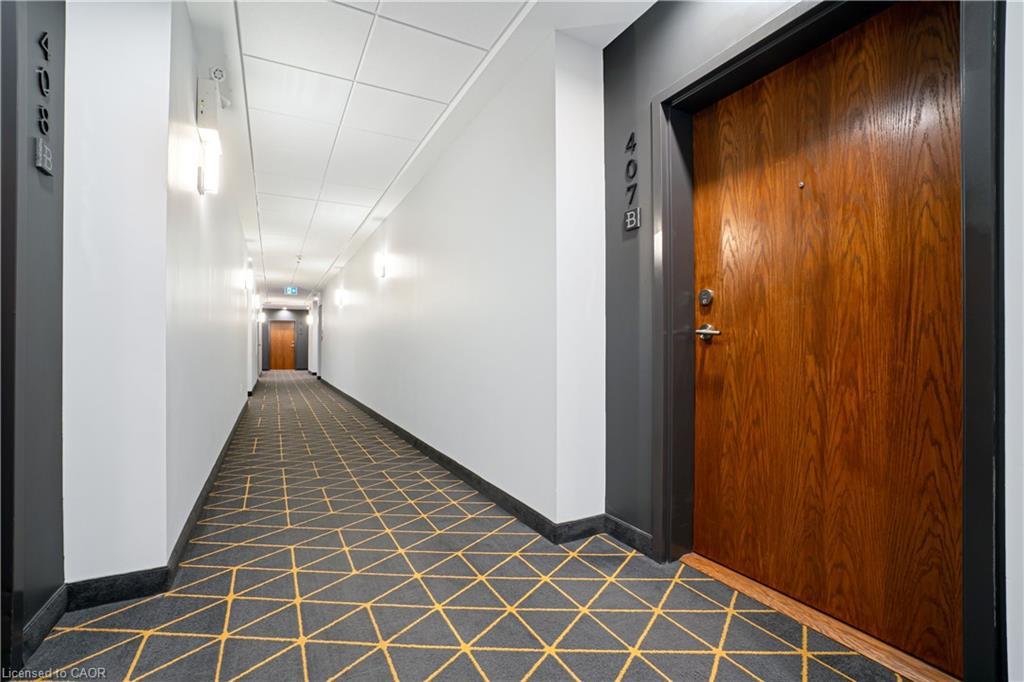 407-255 Northfield Drive E, Waterloo, ON - Indoor Photo Showing Other Room