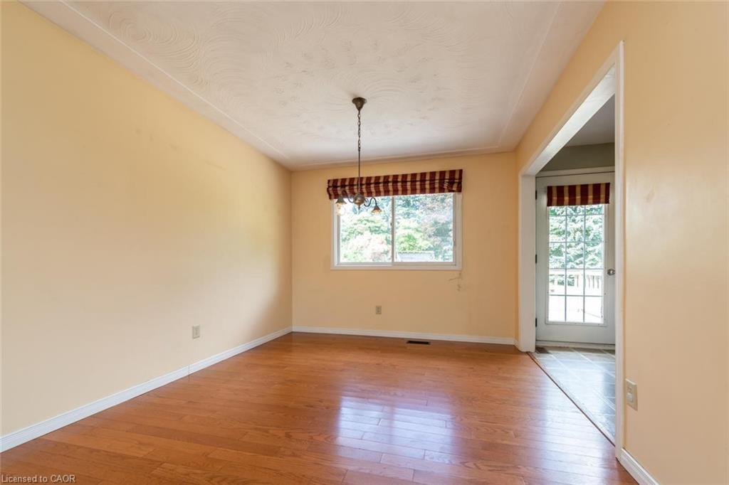 44 Valleyview Drive, Ancaster, ON - Indoor Photo Showing Other Room