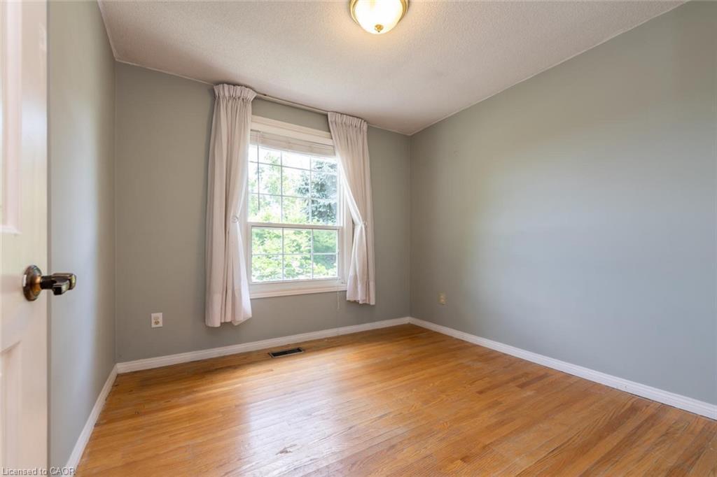 44 Valleyview Drive, Ancaster, ON - Indoor Photo Showing Other Room