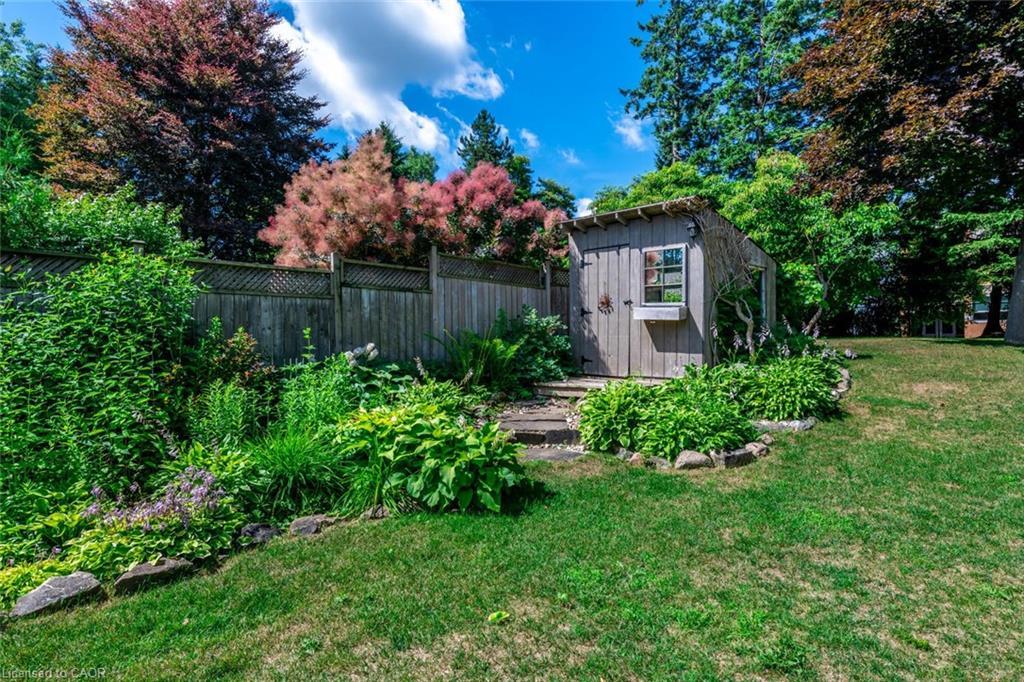 44 Valleyview Drive, Ancaster, ON - Outdoor