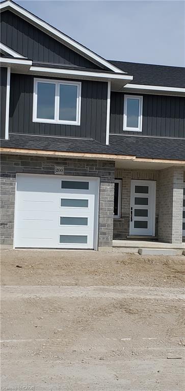 200 Hooper Street, St. Marys, ON - Outdoor