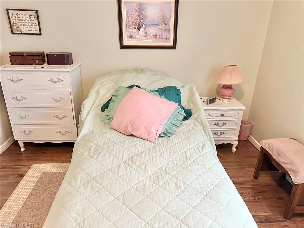 248 Howard Street, Waterford, ON - Indoor Photo Showing Bedroom