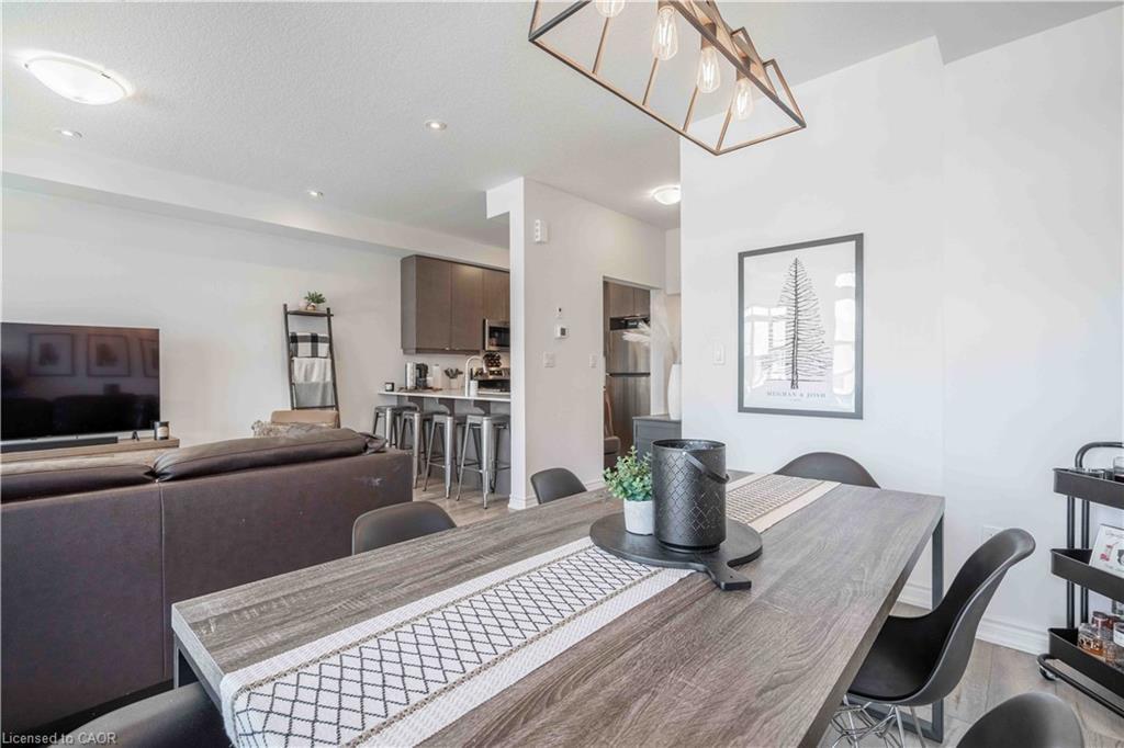 4882 Connor Drive, Beamsville, ON - Indoor