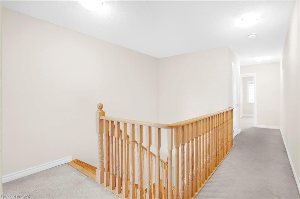 251 Palace Street, Thorold, ON - Indoor Photo Showing Other Room