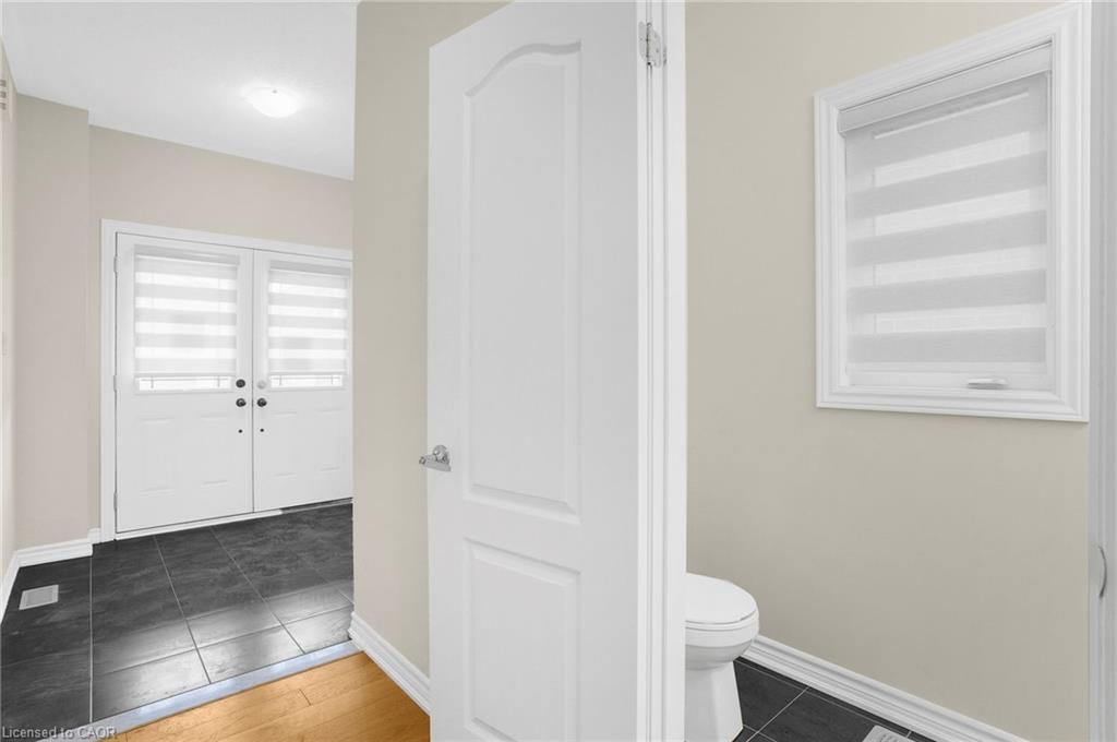 251 Palace Street, Thorold, ON - Indoor Photo Showing Other Room