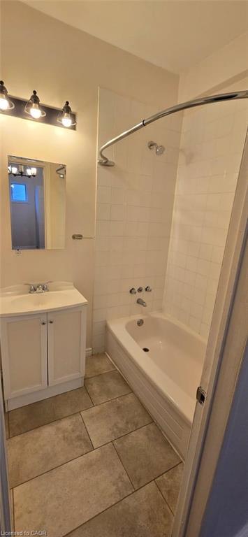 183 Ottawa Street S, Kitchener, ON - Indoor Photo Showing Bathroom