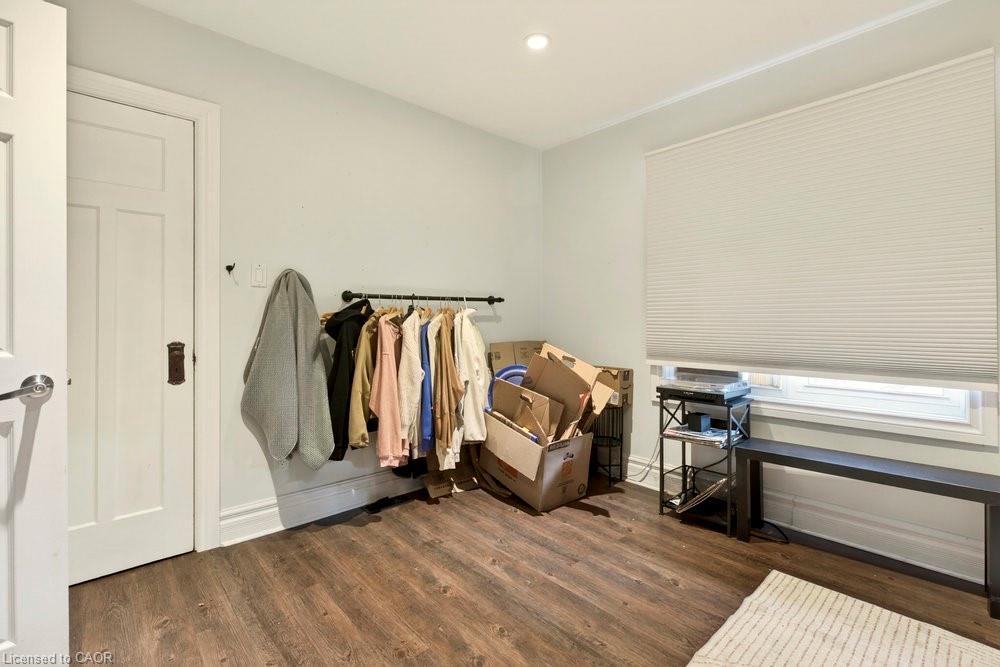 224 Balmoral Avenue N, Hamilton, ON - Indoor